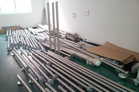 磁翻板液位計主導管